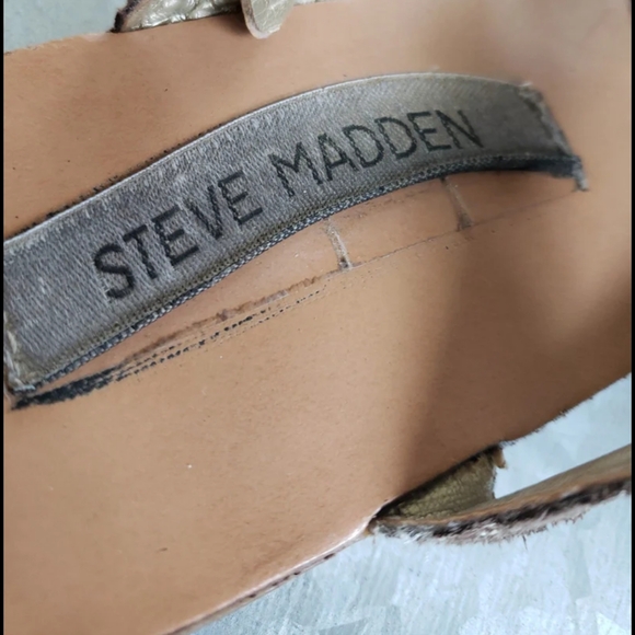 Stylish Tan and Gold Women's Sandals - Picture 4 of 7